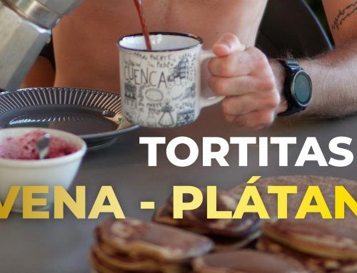 Tortitas de avena integral y plátano para corredores